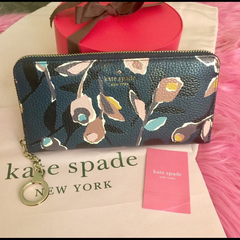 Kate Spade Briar Lane Paper Rose Neda Wallet